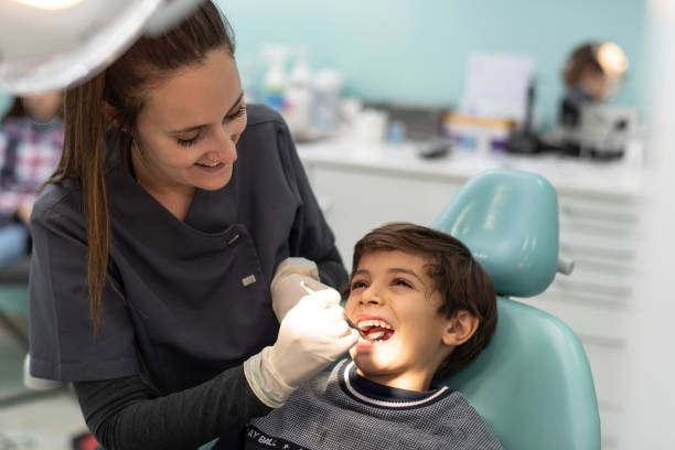 Best Chipped Tooth Repair Near Me  in Fort Lauderdale, FL